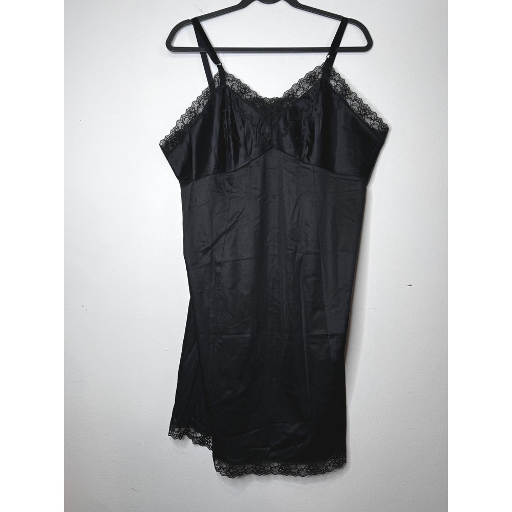 Vintage Sears The Doesn't Slip Black Lace Trim Antron III Size 44 Made in USA